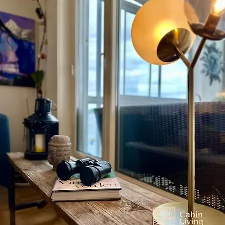 Penthouse In With Sea View And Sunny Terrace شقة Kragerø