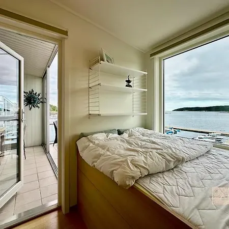 شقة Penthouse In With Sea View And Sunny Terrace