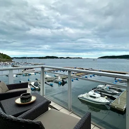 Penthouse In With Sea View And Sunny Terrace